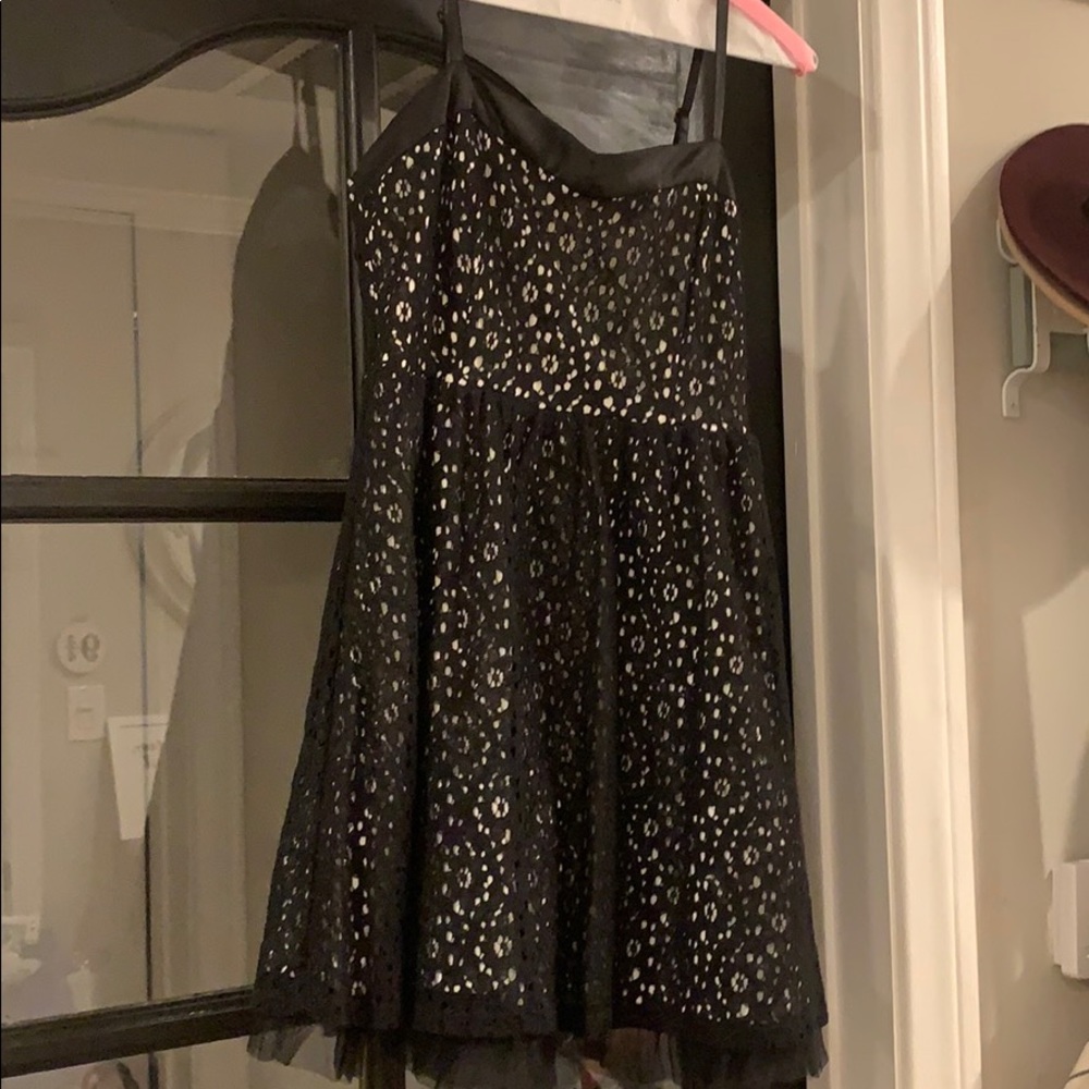 Black lace and tulle mini